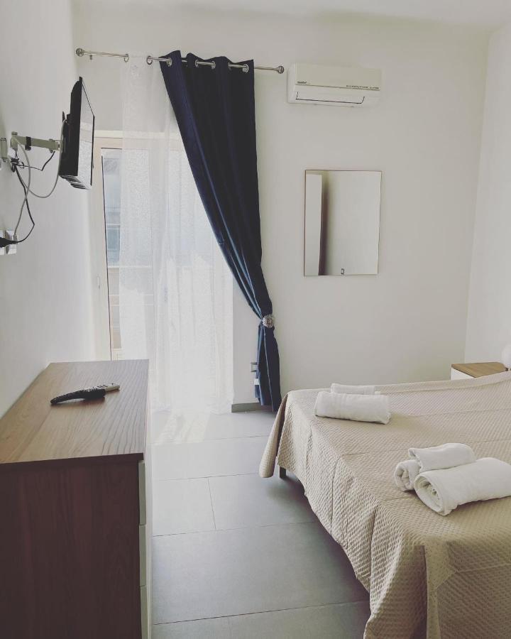 Le Zagare Bed & Breakfast ปาลาจาโน ภายนอก รูปภาพ